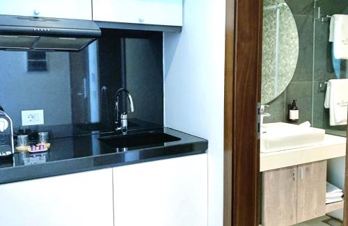 Kfardebian Hotel | Majestic Palm Beachfront Exotic Room in Batroun