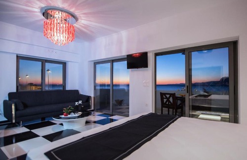 Patras Apartment | Majestic Penthouse in the heart of Patra