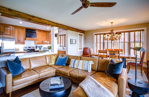 Banner Elk Apartment | Majestic Views with 3 King Bedrooms! The perfect mountain getaway!