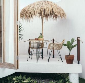 Canggu Bed & Breakfast | Makaii Tiny Villas with private pools