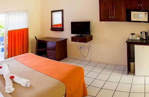 Rodney Bay Hotel | Make Your Trip More Enjoyable! Minutes from Morne Pavillon Nature Preserve