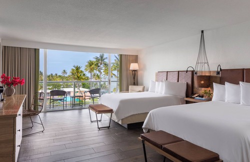 Islamorada Hotel | Make Your Trip More Enjoyable! 4 Family-friendly Units, Pets Allowed, Pool