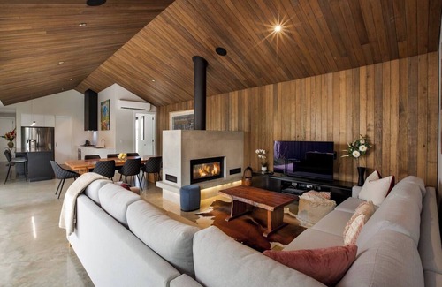 Dunsborough House | Making Memories in Dunsborough Minutes to Beaches