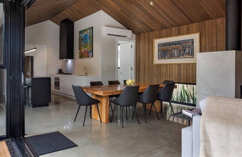 Dunsborough House | Making Memories in Dunsborough Minutes to Beaches