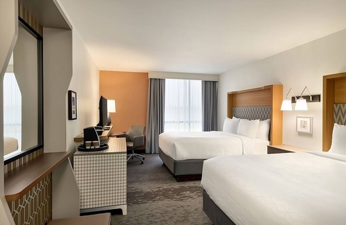 Fort Worth Hotel | Making The Best Memories Along The Way! Classy Unit, Indoor Swimming Pool!