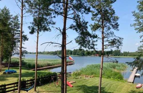 Szeligi Cabin | Makosieje Resort-bon turystyczny,15m od brzegu,widok na jezioro,ogrzewanie,wi-fi