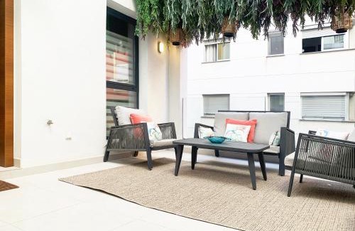 Plaza de Toros Vieja Apartment | MalagadeVacaciones - Constancia