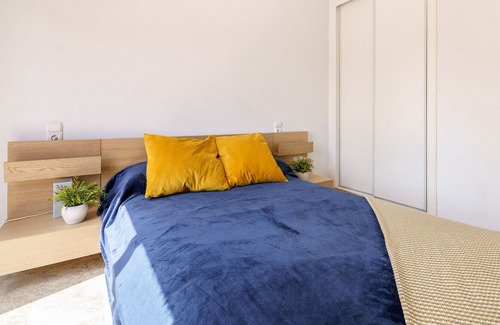 Torremolinos Apartment | MalagaSuite Bajondillo Pool
