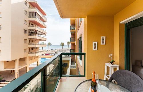 Torremolinos Apartment | MalagaSuite Sol & Mar Torremolinos