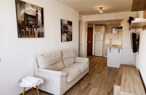 Torremolinos Apartment | Malagueña Views