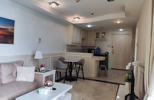 Ermita Night District Condo | Malate, Manila Baywatch Tower, Condo With Bay View