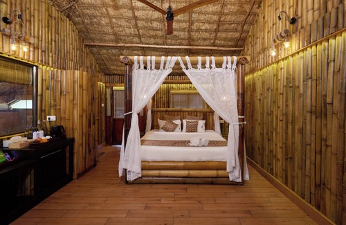 Kuzhuppilly Resort | Maliekal Heritance Cherai