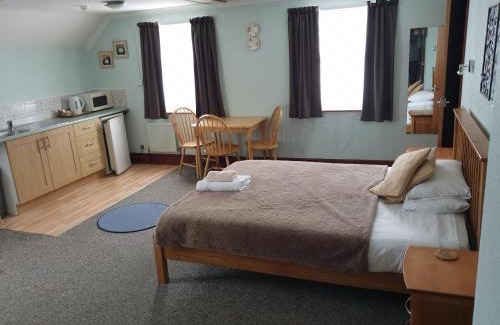Saundersfoot House | Malin House Hotel