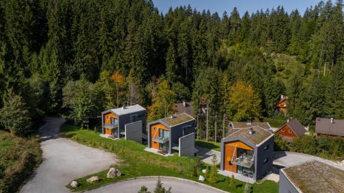 Ruzomberok Ski Chalet | Malino Resort & Residences - Chalet Familia