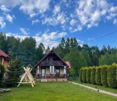 Suchedniow Cabin | Malinowa Chatka Mostki