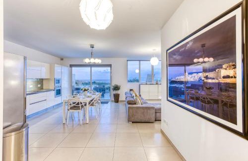Tal-Ibrag Apartment | Malta Pool Penthouse