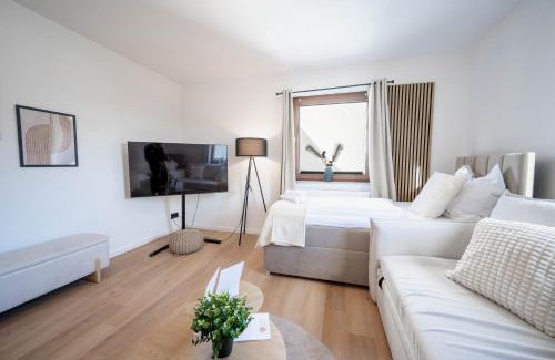 West Apartment | Malu Rooms - Attraktive Lage, Balkon, SmartTv, 24h Checkin, Waschmaschine,