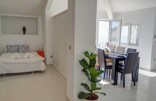 Sitges Apartment | Malvasia Sea View Attic by Hello Homes Sitges