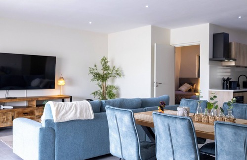 Marie Pampoen Apartment | Mambo To Be, Mambo Beach