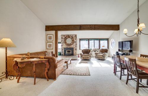 Mammoth Lakes Apartment | Mammoth Lakes Condo Walk to Village and Gondola!