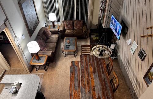 Mammoth Lakes House | Mammoth Lakes Crestview Condo #50