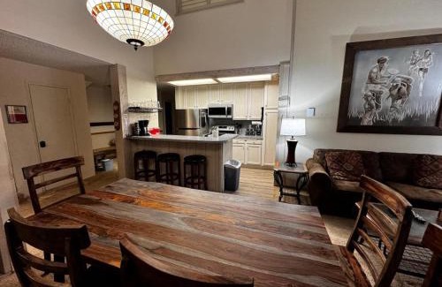 Mammoth Lakes House | Mammoth Lakes Crestview Condo #50