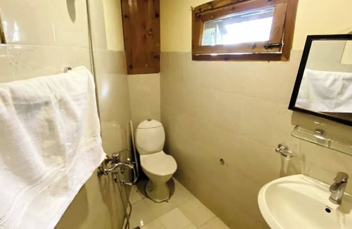 Karimabad Resort | ManaSau Resort