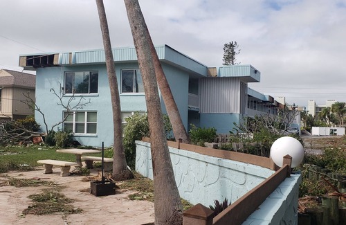 Englewood Condo | Manasota Key Beach 1Bdrm Condo, boat dock, heated pool