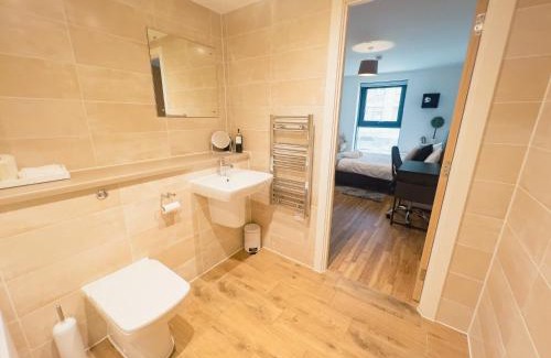 Trafford Apartment | Manchester Waterside Retreat