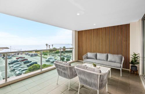 Mandurah Apartment | Mandurah 3 Bedroom Ocean View Apartment