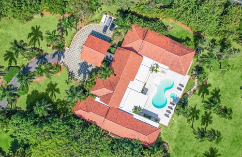 Casa de Campo Villa | Mangos 11a: Luxury retreat, pool, staff & golf cart