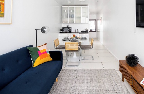 Midtown East Apartment | Manhattan loft Studio located Midtown NYC! #303