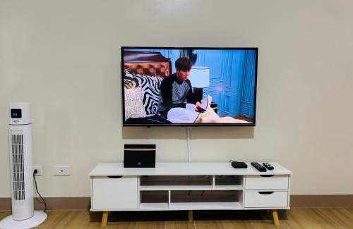 Socorro Apartment | Manhattan Plaza Tower 1 Unit 10E Condotel BnB