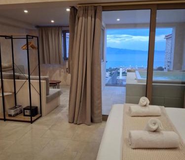 Gythio Hotel | Mani Luxury Suites and Studios in Gytheio with Private Pools