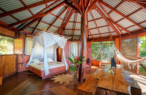 Tanetane Hotel | Manicou River Resort
