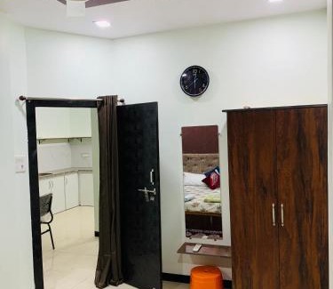 Ujjain Apartment | Manjushree Guest House