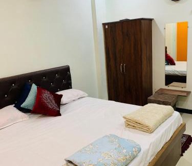 Ujjain Apartment | Manjushree Guest House