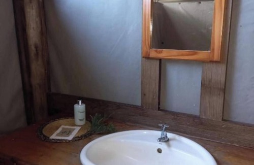 Maun Cabin | Mankwe Camping