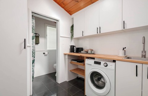 Manning Apartment | Manning private escape by Swan BnB Management