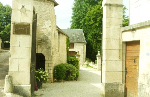 Laignes Bed & Breakfast | Manoir de L'Echauguette