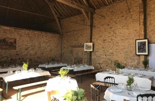 Saint-Symphorien House | Manoir du Mont Porcher