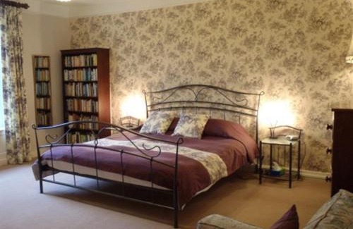 Collingbourne Kingston House | Manor Farm B&B