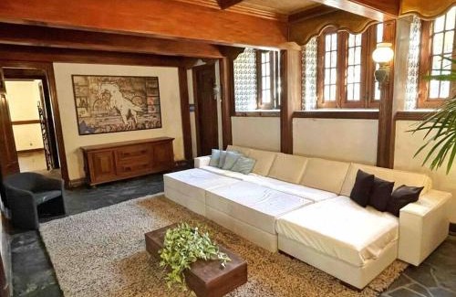 Alto da Boa Vista Apartment | Mansão lindíssima centenária