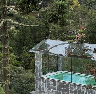 Jardim Europa House | Mansão Olhos Verdes - Luxuosa - com Hidro e Piscina aquecida