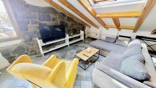 Citta Nuova-Barriera Nuova-San Vito-Citta Vecchia Apartment | Mansarda vista mare San Michele 24