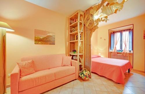 Sugano House | Mansion in Prodo near Lake Bolsena