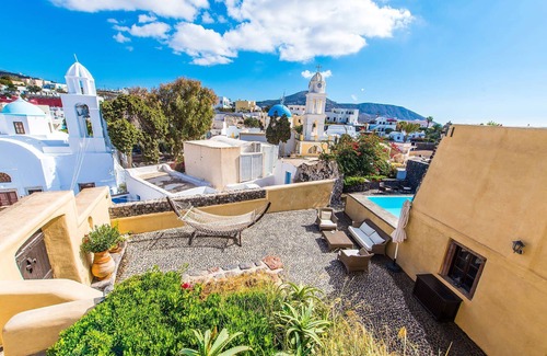 Megalochori House | Mansion Kyani with pool, large terrace and sea view