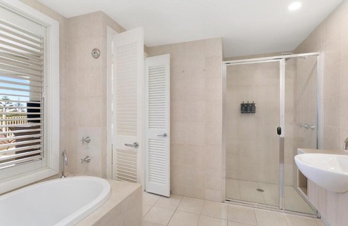 Kingscliff Apartment | Mantra on Salt Beach - Oceanview Apartment by uHoliday - 2BR, 1BR and Hotel Room configurations available