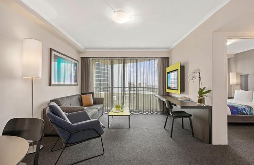 Parramatta Apartment | Mantra Parramatta