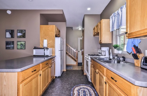 St Germain Cottage | Maple Cabin at beautiful Estold's Resort on Little St. Germain lake